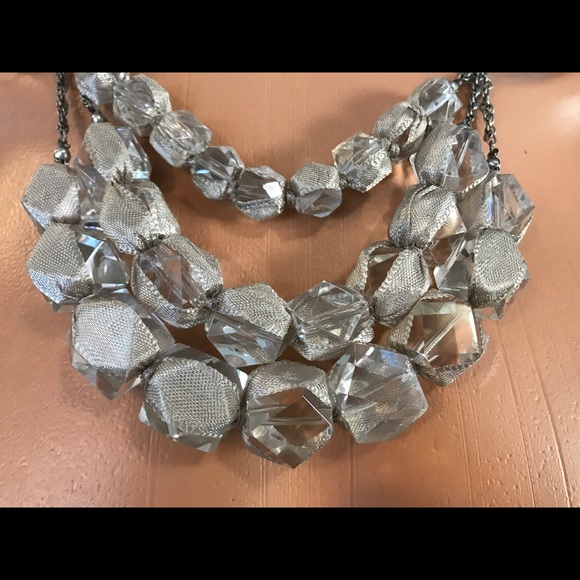 Chunky Loft Necklace - Picture 2 of 4